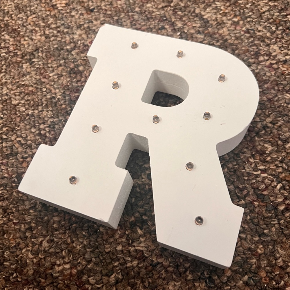Decorative light up R